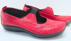 Arcopedico ballerinat / L Eina, Punainen kukkakuvio