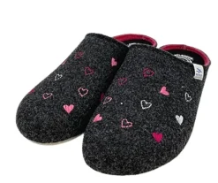 Fly Flot pistokastossut - Sydämet Musta